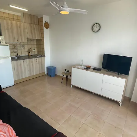 Mediterráneo Apartman Roses